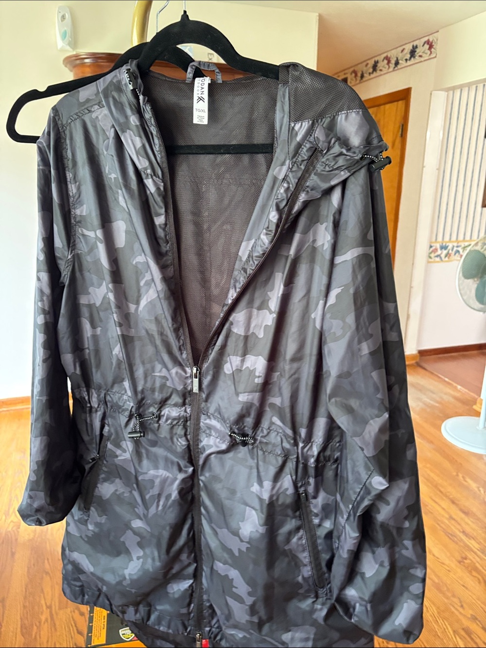Kyodan Women’s Gray Camo Hooded Anorak Jacket
